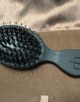 Brush Travel Size Oval
