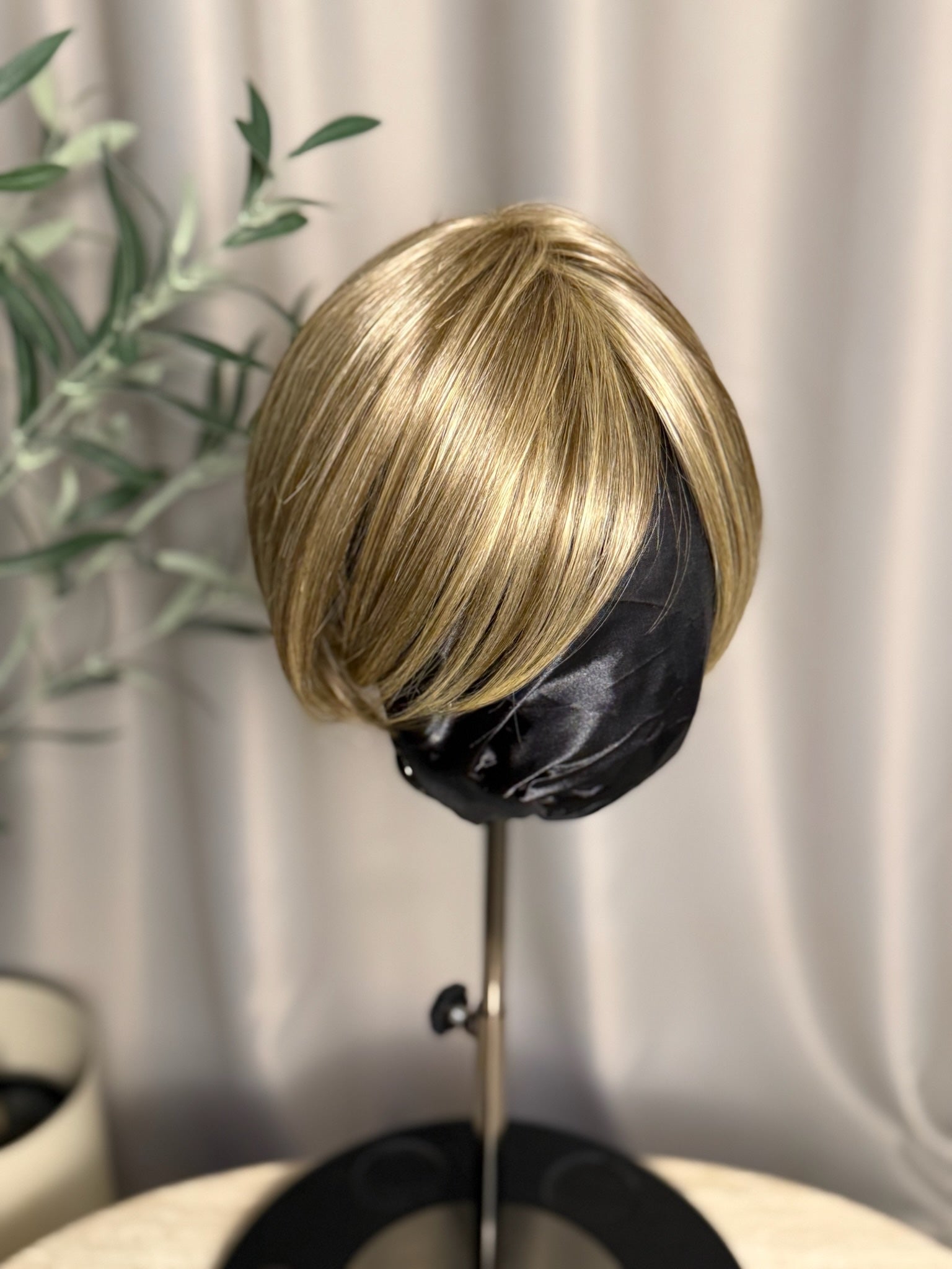 BELGRAD-D´WIGS VÄRMEBESTÄNDIGA FIBER-25cm